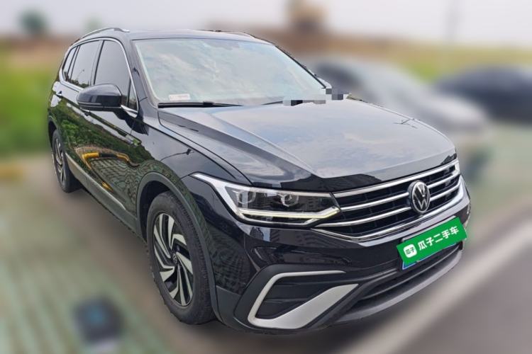Volkswagen Tiguan L 2022 — 3