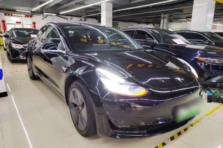 Tesla Model 3 2021 — 3