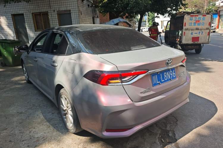 Toyota Corolla 2023 — 4