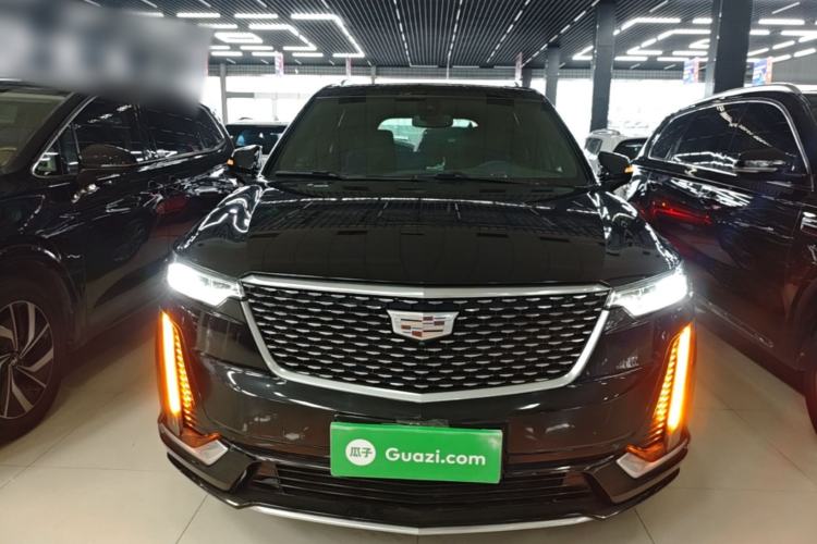 Cadillac XT6 2022 — фото 2