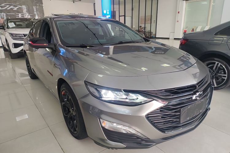 Chevrolet Malibu XL 2022 — 3