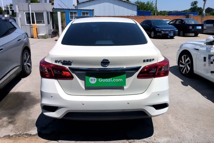 Nissan Sentra 2024 — 5