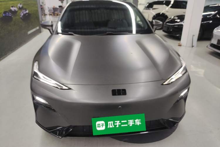 Geely Galaxy E8 2024 — 2