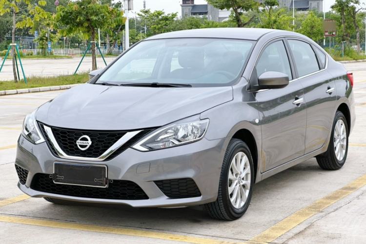 Nissan Sentra 2024 — фото 1