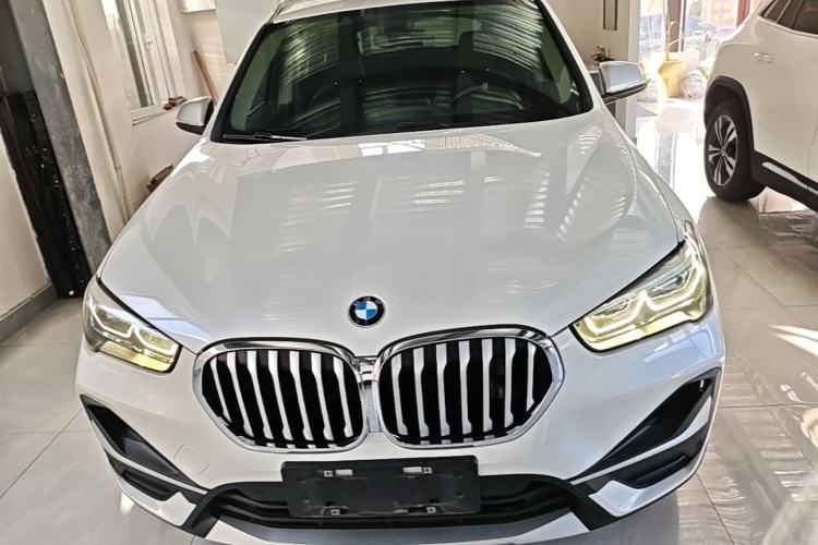 BMW X1 2021 — фото 2