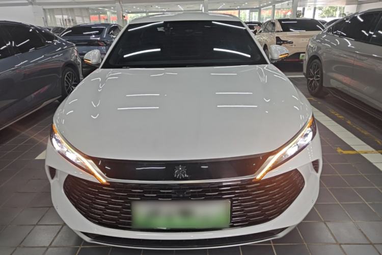 BYD Qin L 2024 — 2