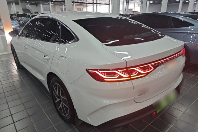BYD Qin L 2024 — 4