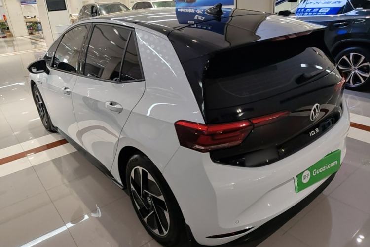 Volkswagen ID.3 2023 — 4