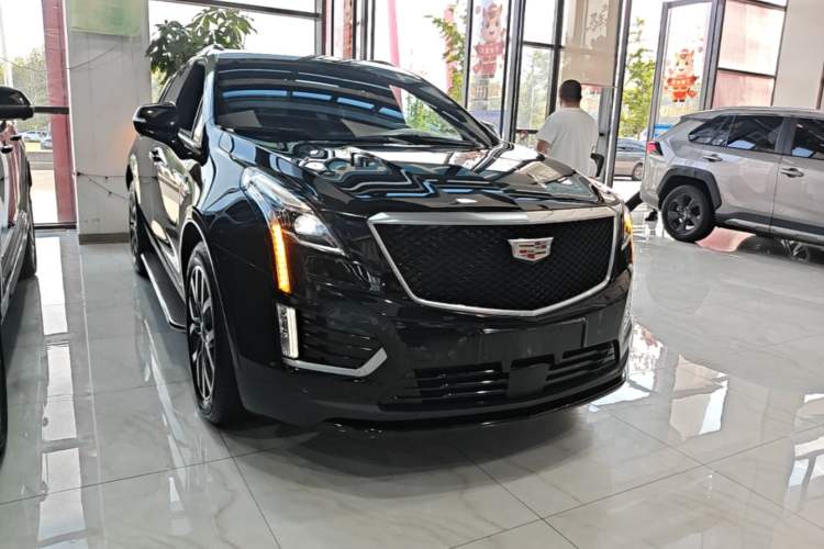 Cadillac xt5 2024 — фото 3
