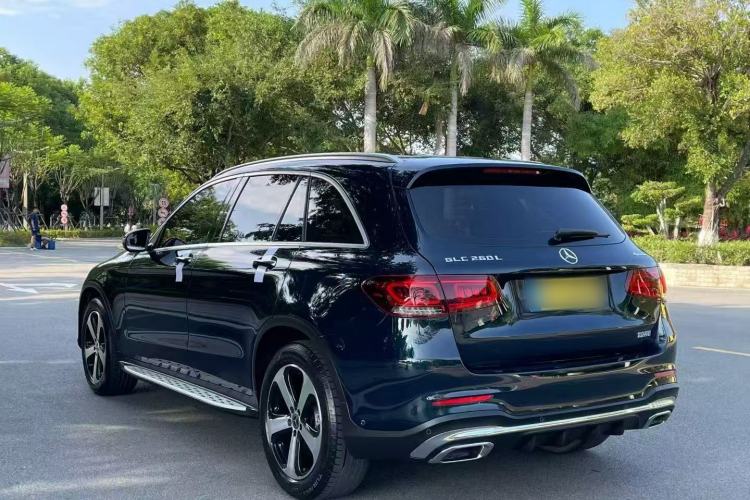 Mercedes-Benz GLC 260 L 2022 — фото 4