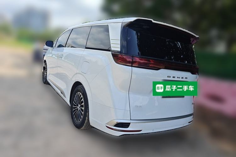 Denza D9 2022 — 4