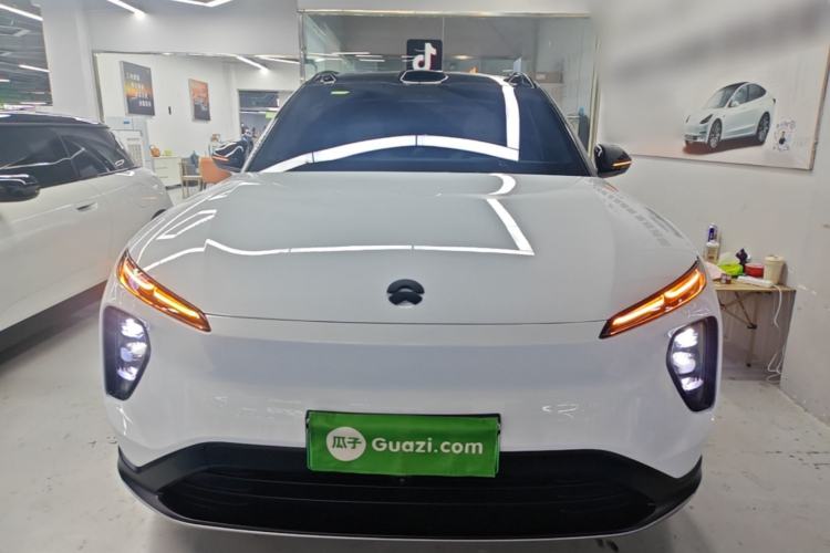 NIO ES6 2024 — 2