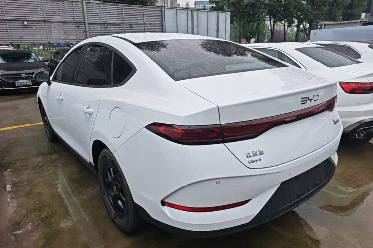 BYD Qin PLUS 2025 — фото 4