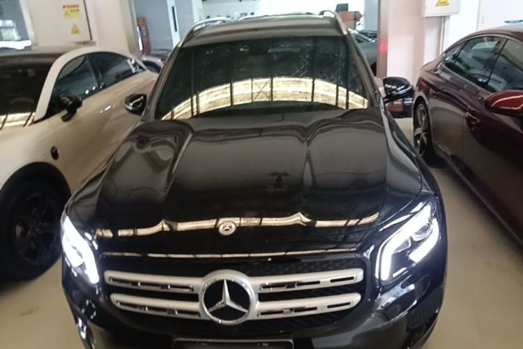 Mercedes-Benz GLB 200 2022 — 2