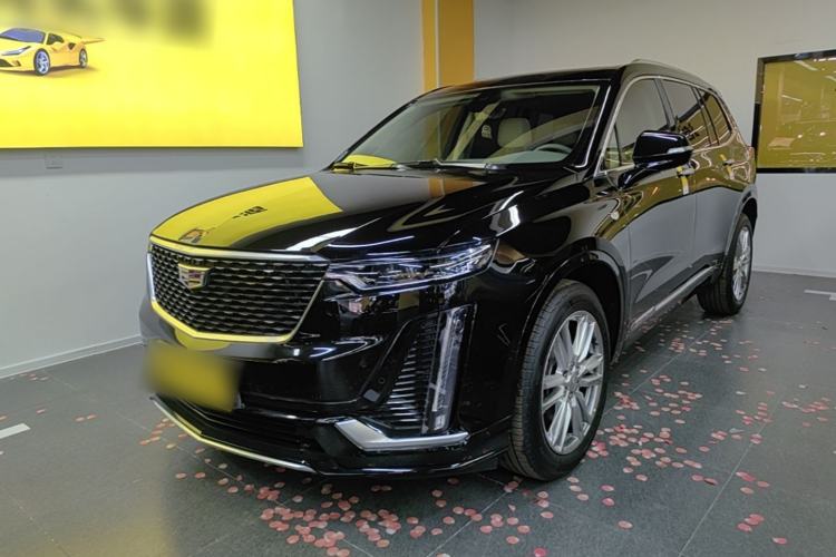Cadillac XT6 2022 — фото 1