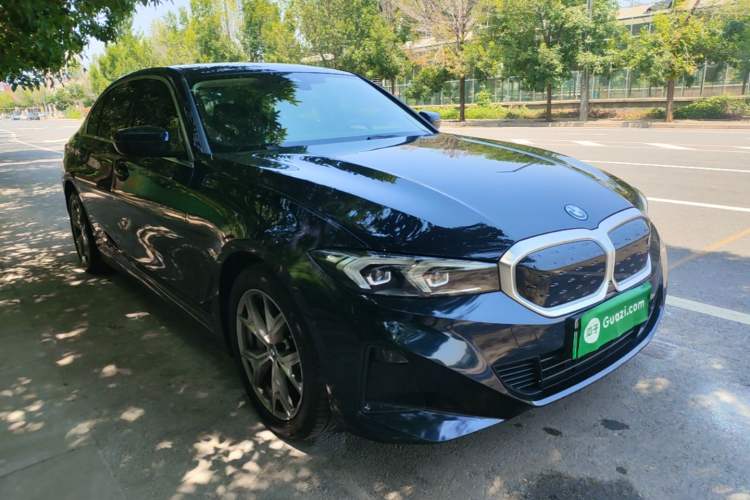 BMW i3 2024 — фото 3