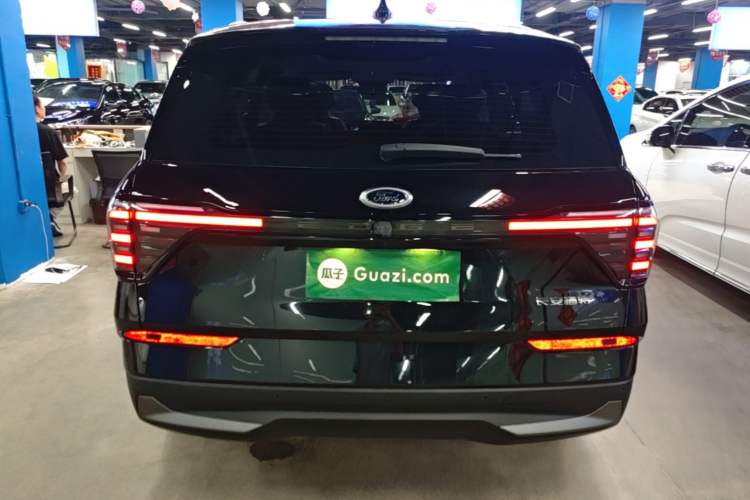 Ford Edge 2025 — 5