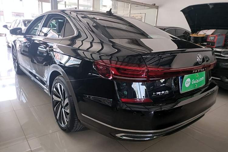 Volkswagen Passat 2024 — 4