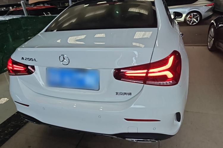 Mercedes-Benz A 200 L 2020 — 5
