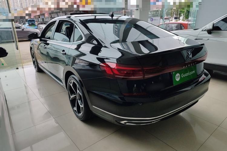 Volkswagen Passat 2024 — 4