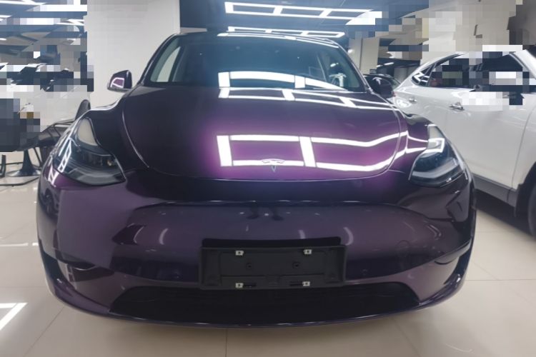 Tesla Model Y 2022 — 2