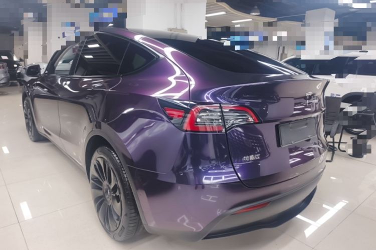 Tesla Model Y 2022 — 4