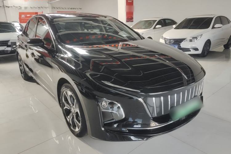 Hongqi E-QM5 2023 — 3