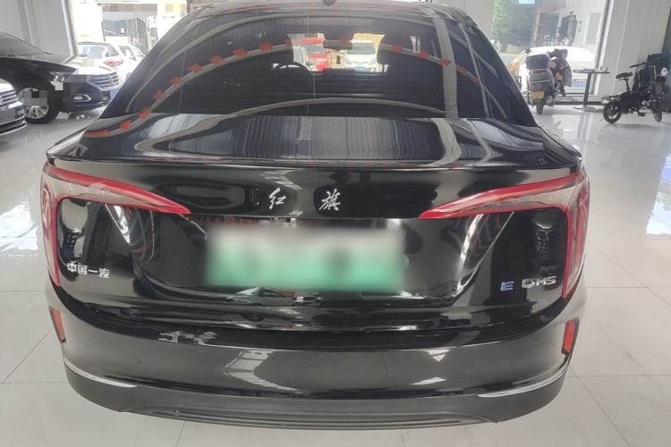 Hongqi E-QM5 2023 — 5