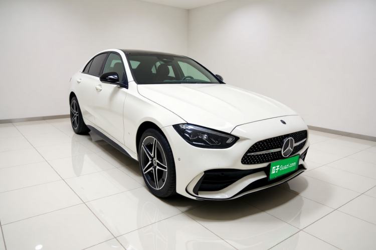 Mercedes-Benz C 260 L 2023 — фото 3