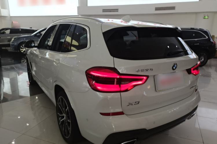 BMW X3 2021 — фото 4