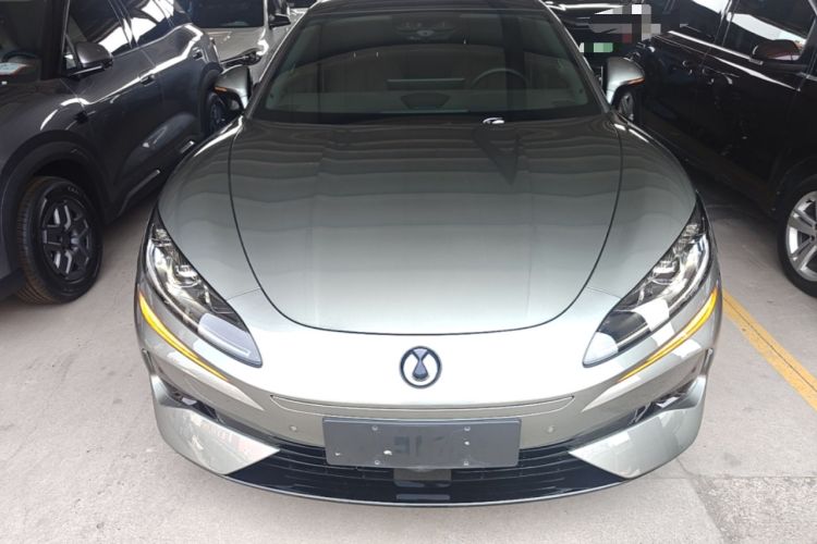 Denza Z9GT 2024 — 2