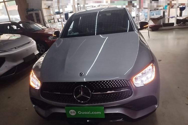 Mercedes-Benz GLC 260 2020 — 2