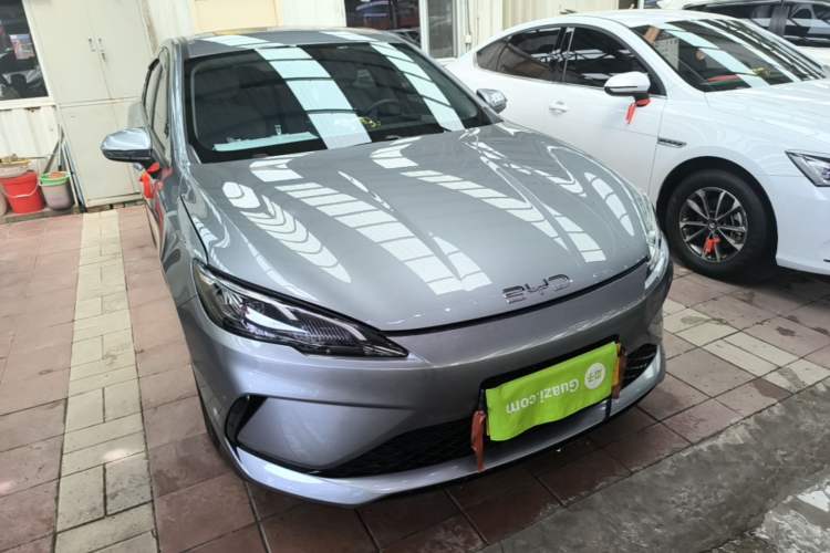 BYD Seal 05 DM-i 2025 — фото 3