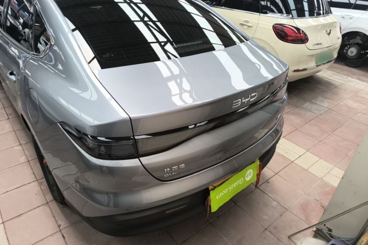 BYD Seal 05 DM-i 2025 — фото 5