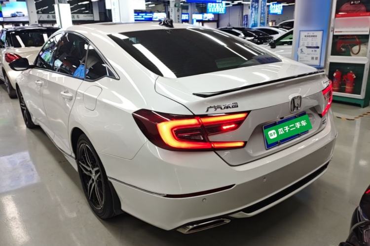 Honda Accord 2022 — 4