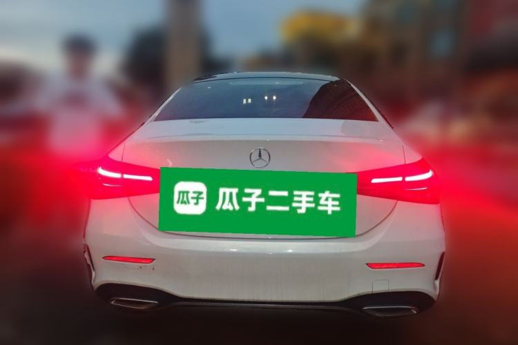 Mercedes-Benz A 180 L 2021 — 3