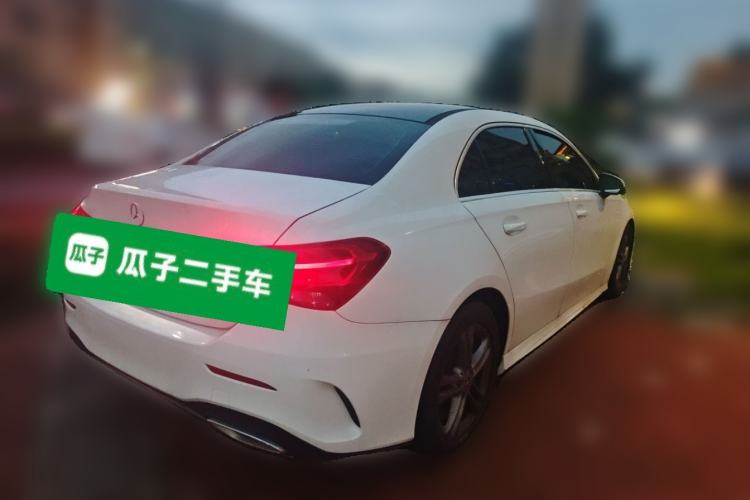 Mercedes-Benz A 180 L 2021 — 4