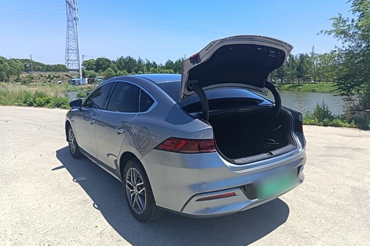 BYD Qin Plus 2023 — 4