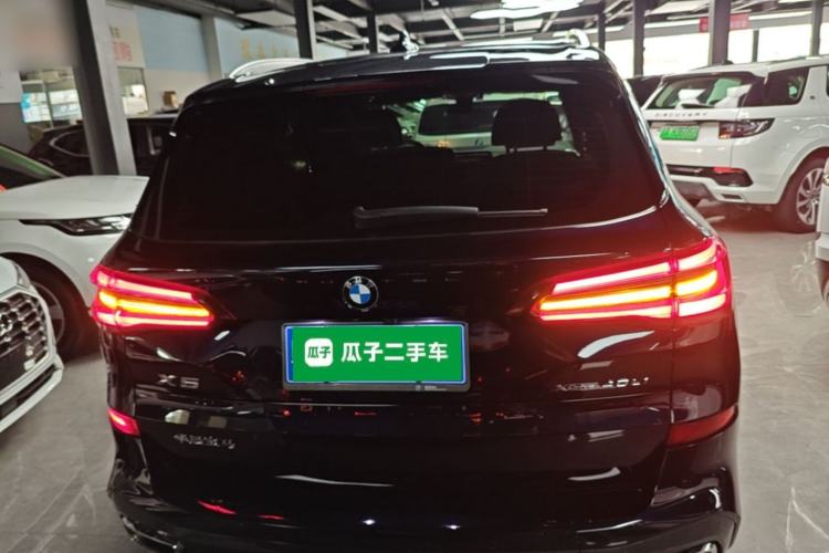 BMW X5 2022 — 5