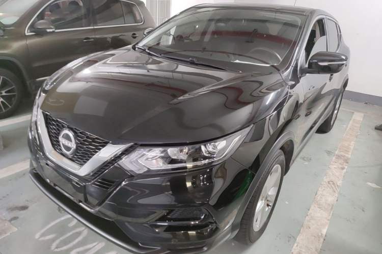 Nissan Qashqai 2023 — фото 1