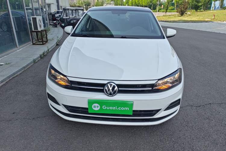 Volkswagen Polo 2019 — 2