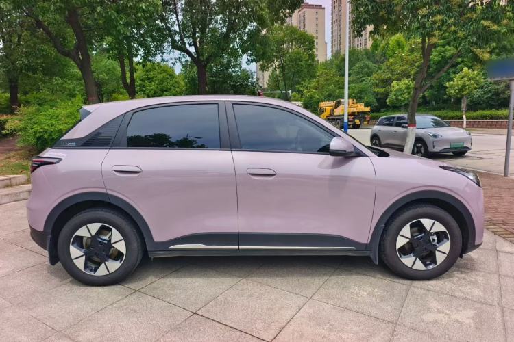 Geely Galaxy Geome 2025 — 4