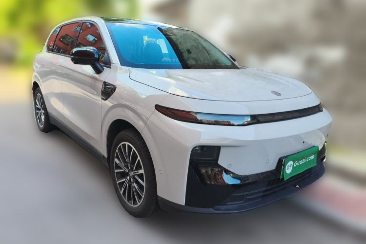 Leapmotor B10 2025 — 3