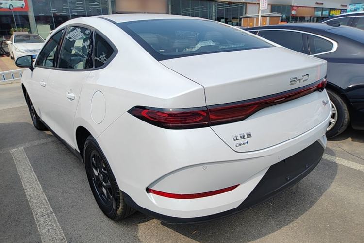 BYD Qin Plus 2025 — фото 4