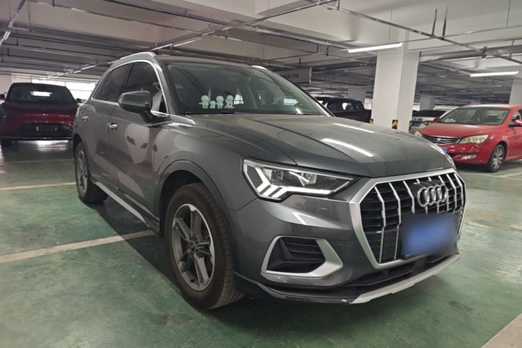 Audi Q3 2021 — 3