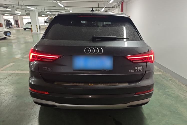 Audi Q3 2021 — 5
