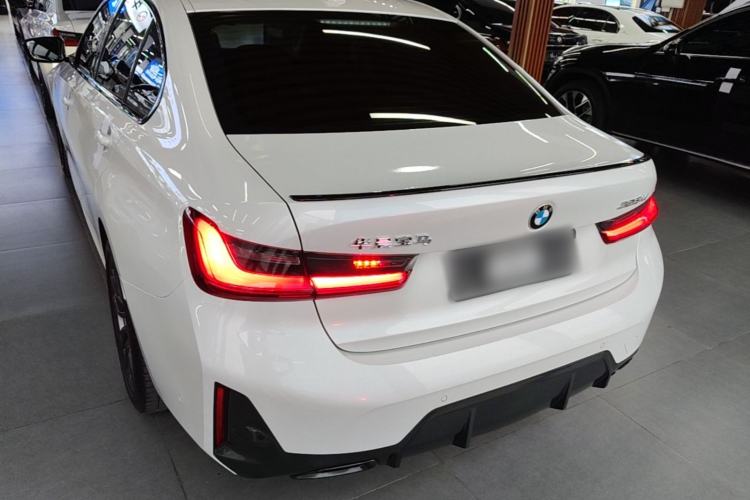 BMW 325Li 2023 — 5