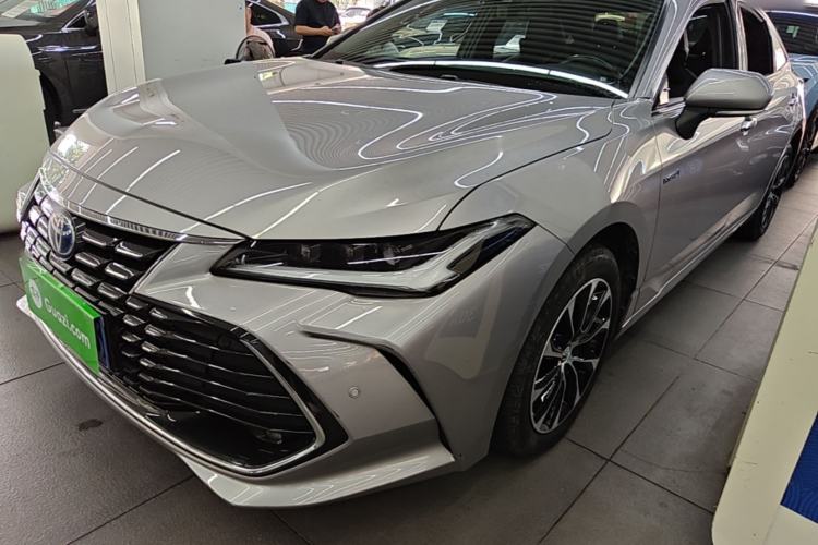 Toyota avalon 2022 — фото 1