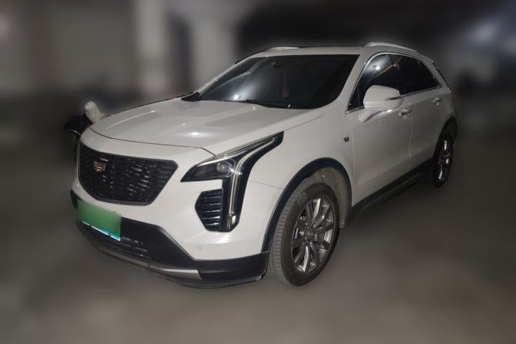 Cadillac XT4 2020 — фото 1