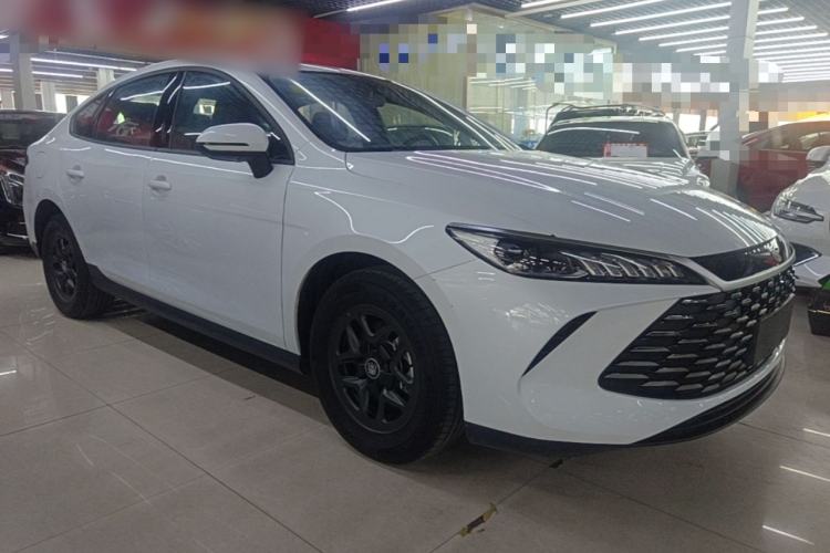 BYD Qin PLUS 2025 — фото 3